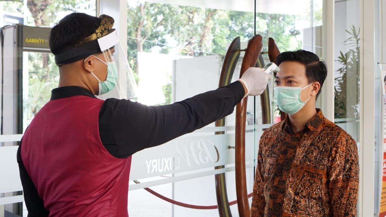 Hotel BW Luxury Jambi Exterior foto