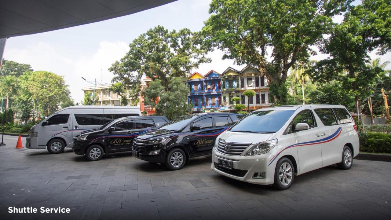 Hotel BW Luxury Jambi Exterior foto