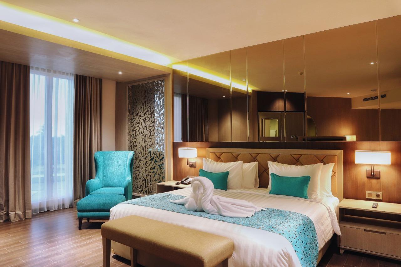 Hotel BW Luxury Jambi Exterior foto