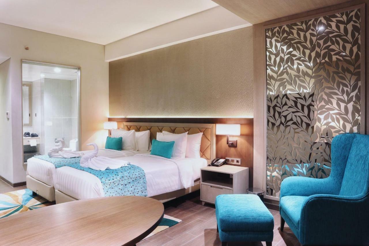 Hotel BW Luxury Jambi Exterior foto